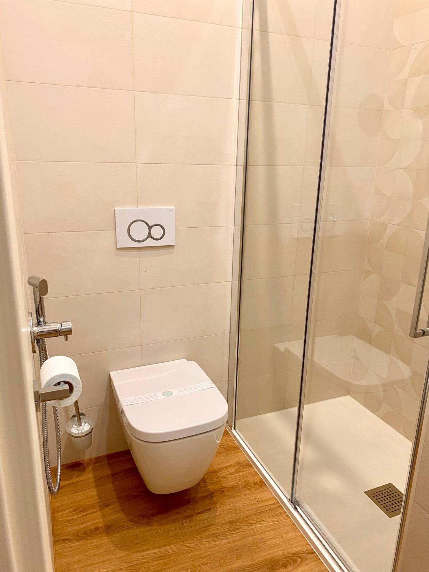 Domus 44 Rooms Verona Kültér fotó