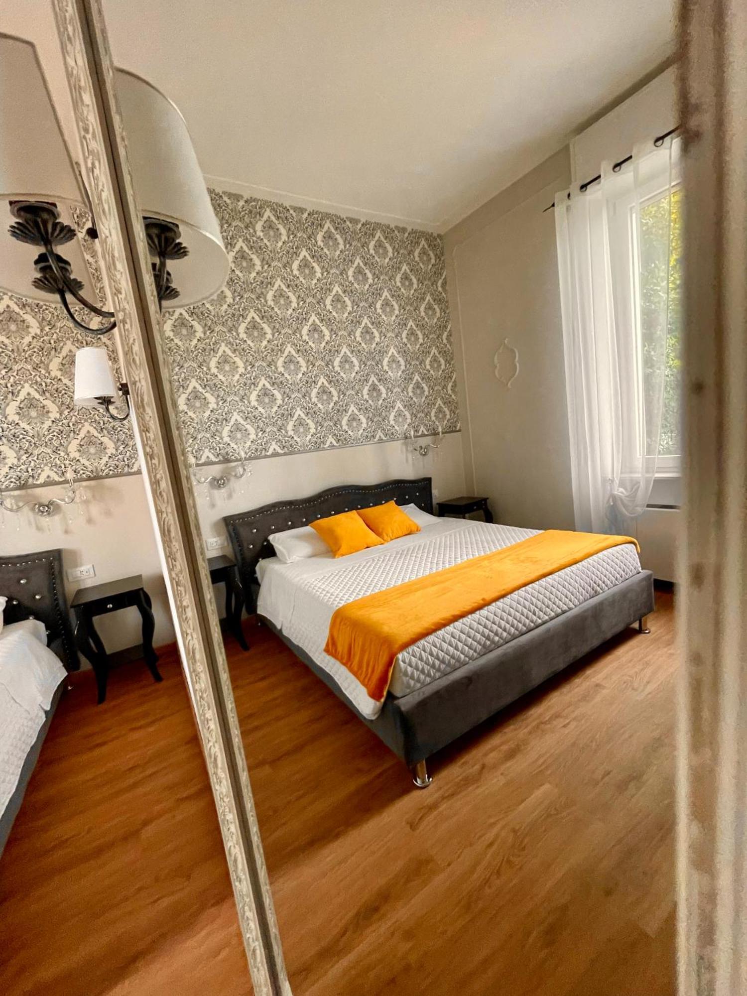 Domus 44 Rooms Verona Kültér fotó