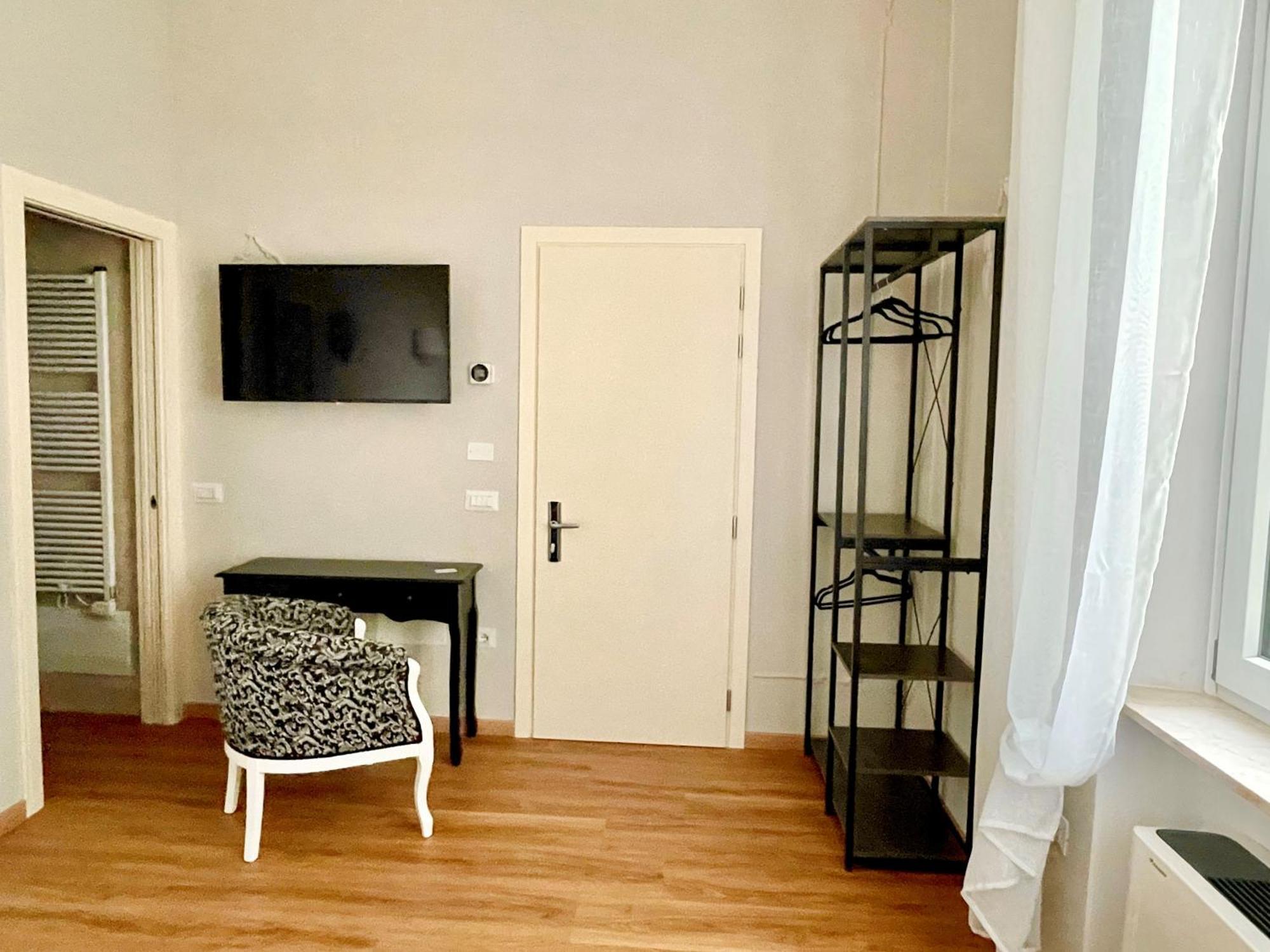Domus 44 Rooms Verona Kültér fotó